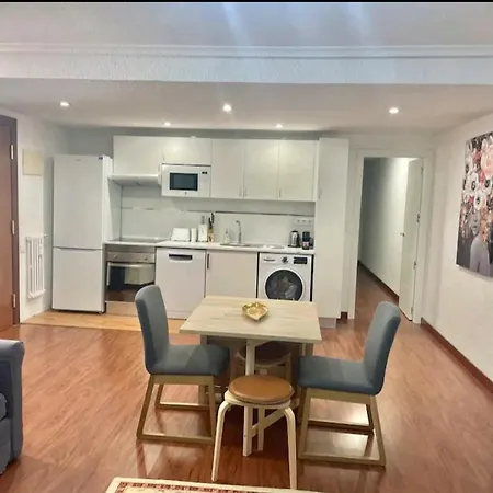 Piso Nuevo Centro Doctor Casal Appartamento Oviedo