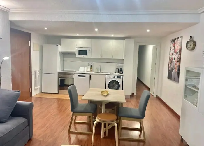 Piso Nuevo Centro Doctor Casal Appartamento Oviedo